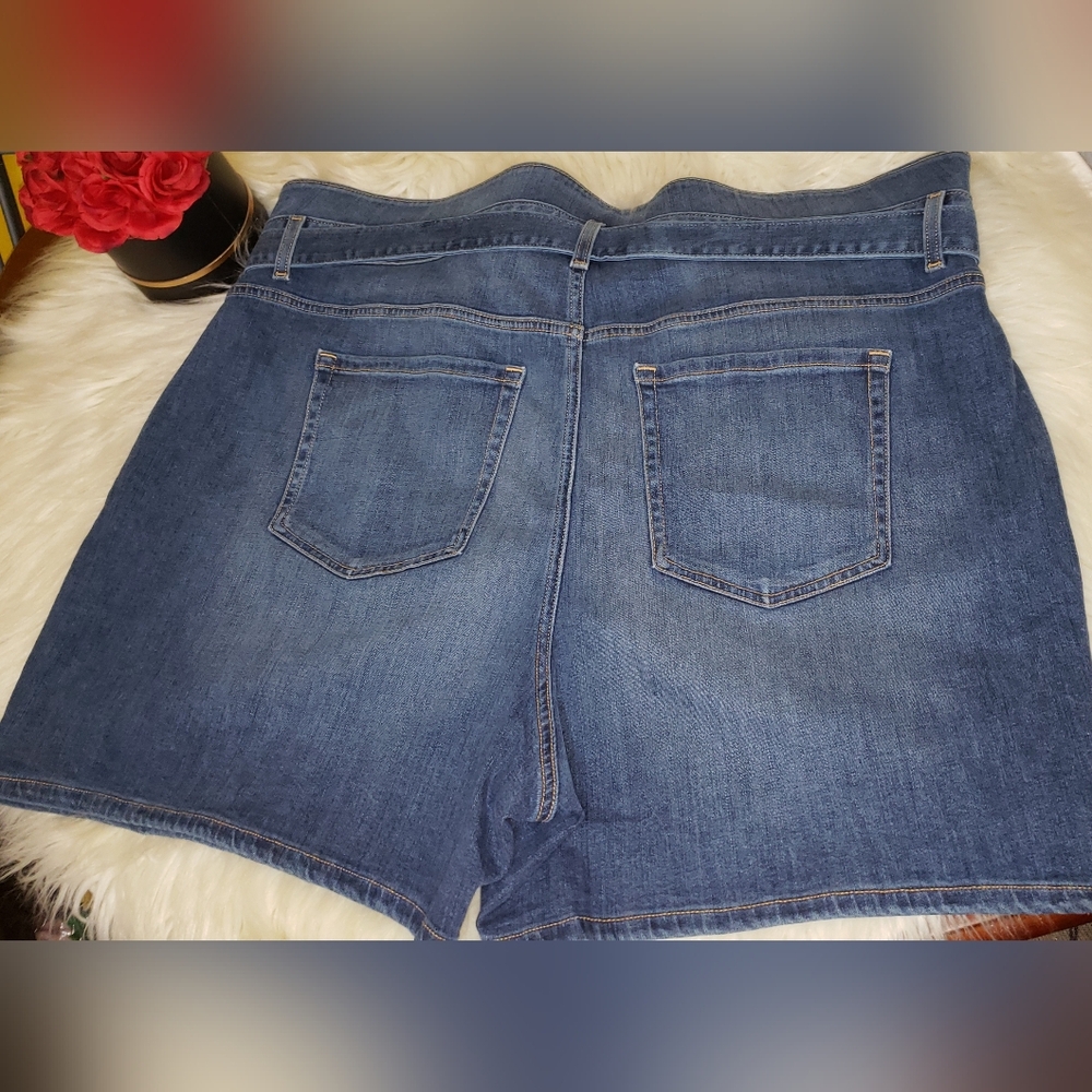 Lane Bryant Womens Plus Size Belted Paperbag Waist Girlfriend Denim Jean Shorts - Picture 6 of 14